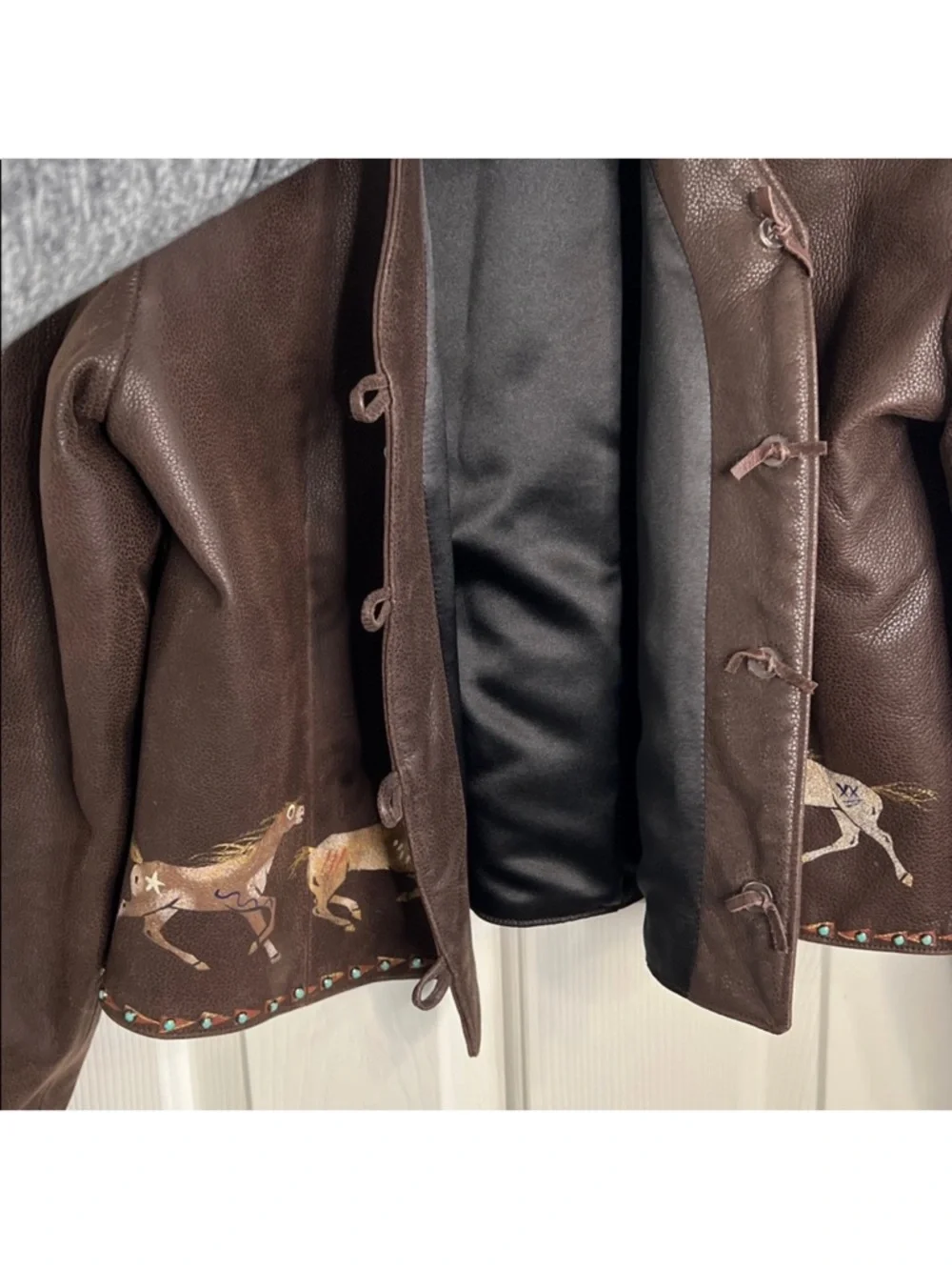 Patricia Wolf hand painted Indian ponies Leather Jacket Turquoise Studs L EUC - Picture 2 of 10